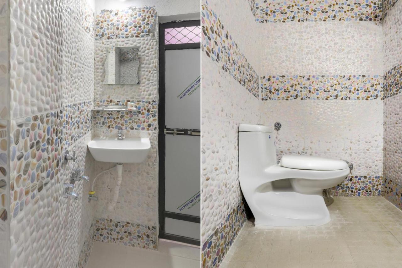 Oyo 45752 Hotel Sb Palace Godarpura Екстериор снимка